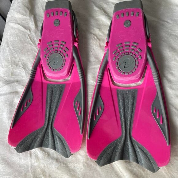 EUC U.S. Divers Women's Pink & Gray Snorkeling Scuba Fins size L/XL - Picture 4 of 9